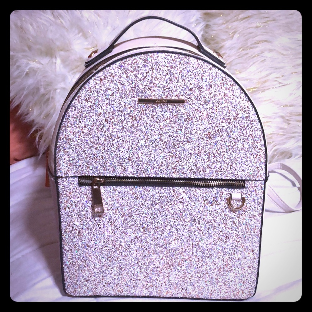 💕💕Shinnering backpack💕💕